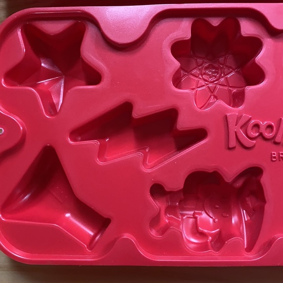 Kool-Aid Brand  Chemistry Set Jello Shot Mold - Picture 2 of 6